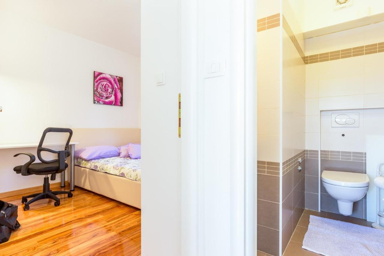 Apartman Aqua-Juric Crikvenica Exterior photo