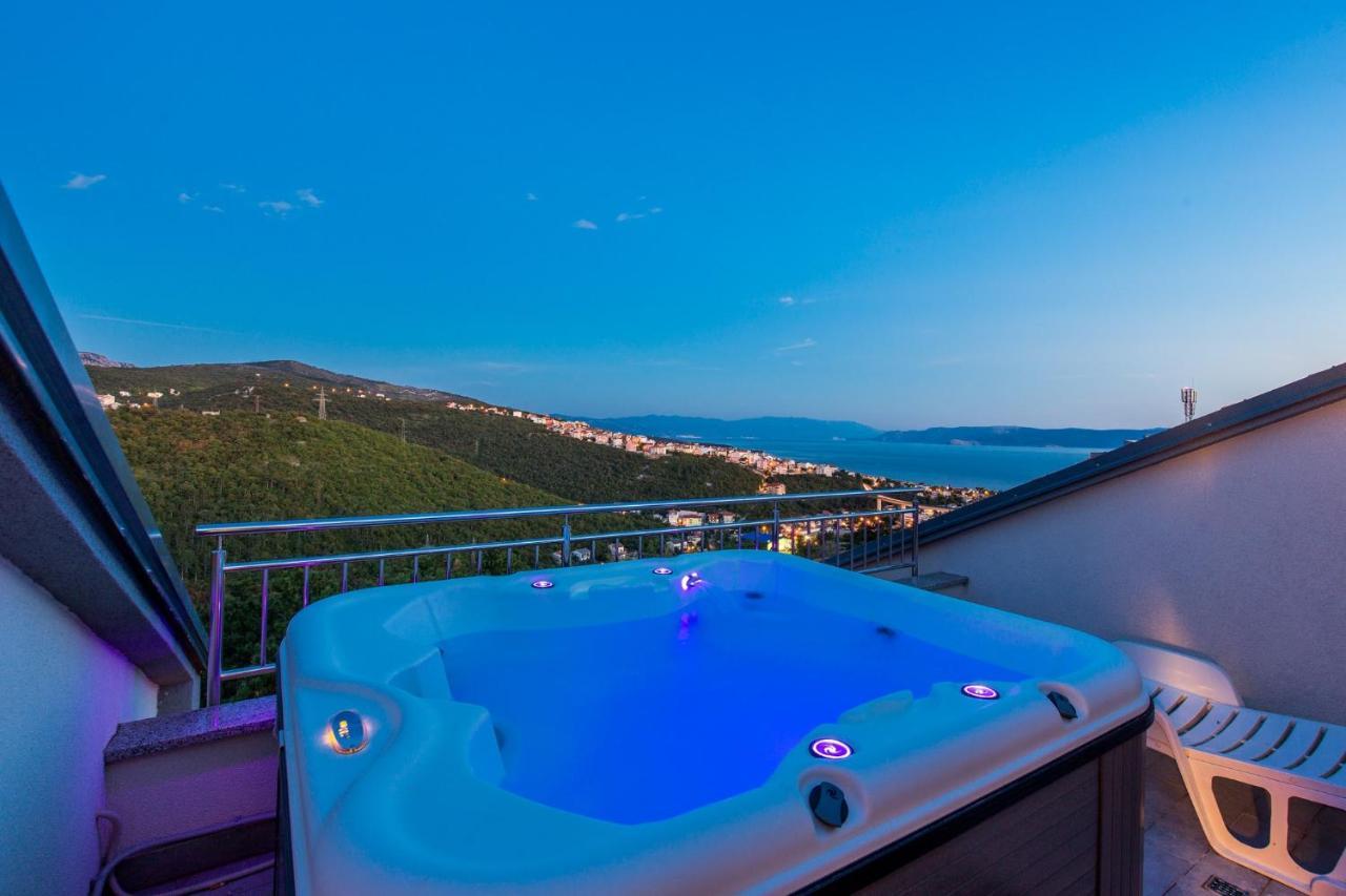 Apartman Aqua-Juric Crikvenica Exterior photo