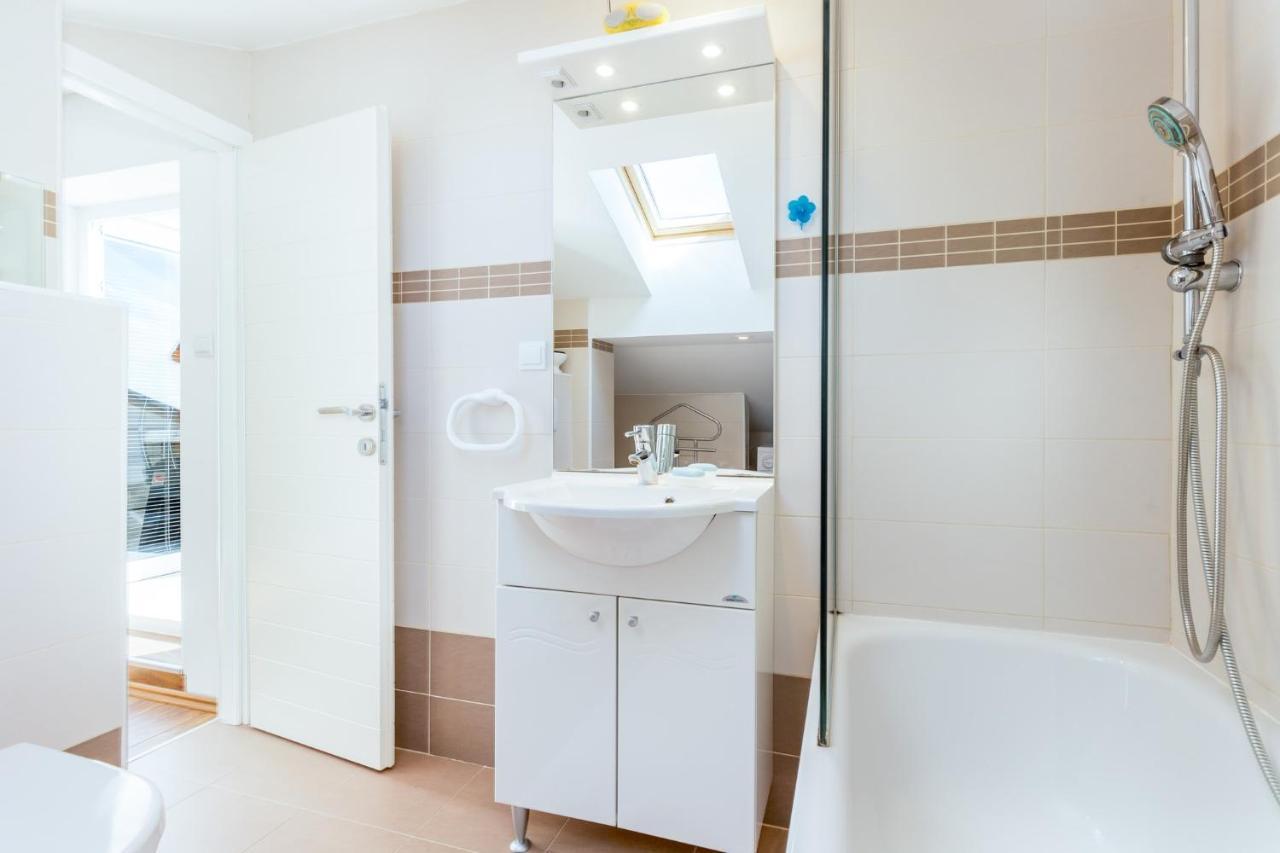 Apartman Aqua-Juric Crikvenica Exterior photo